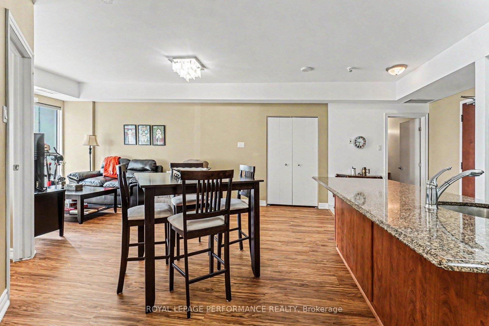 234 Rideau Street • #2205 • Ottawa, ON photo 12