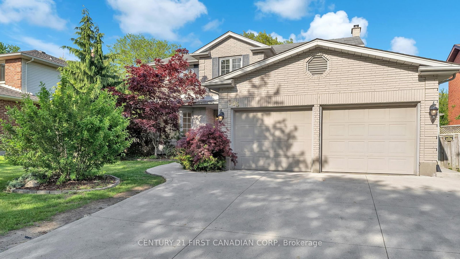 305 Andover Drive, London South