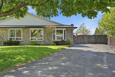 35 Gretna Court