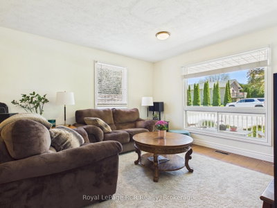 74 Grenville Street N • Saugeen Shores, ON photo 8