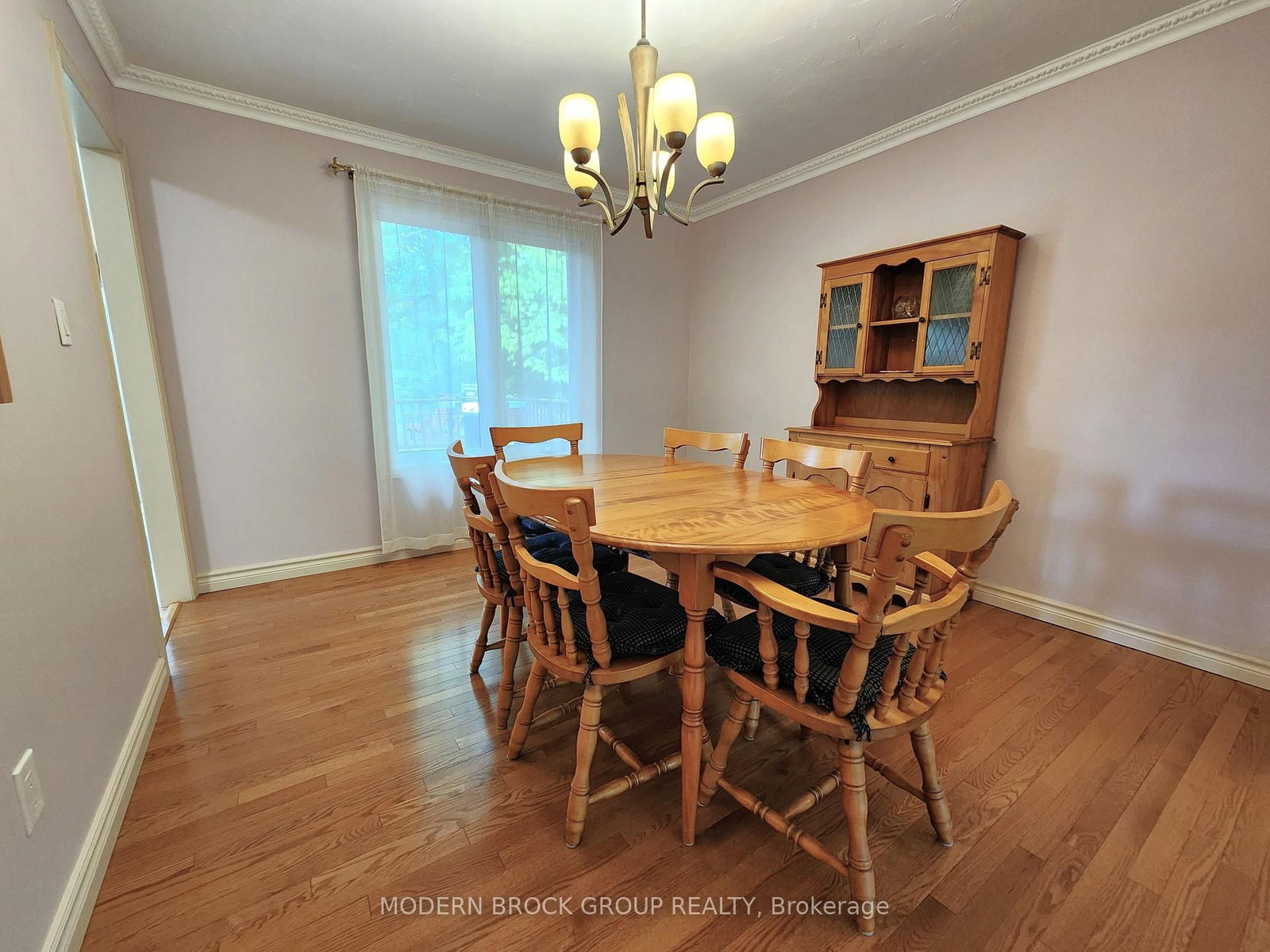 382 W PEARL Street • Brockville, ON photo 11