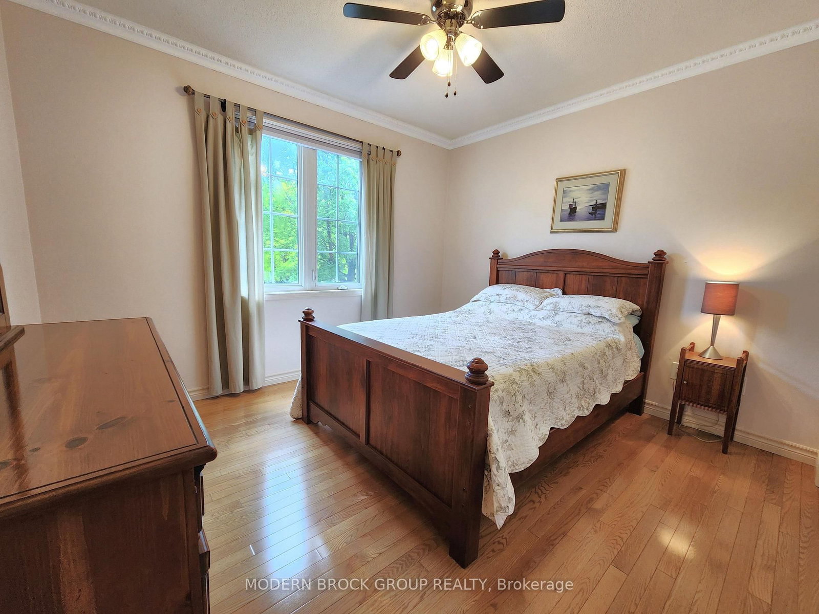 382 W PEARL Street • Brockville, ON photo 29