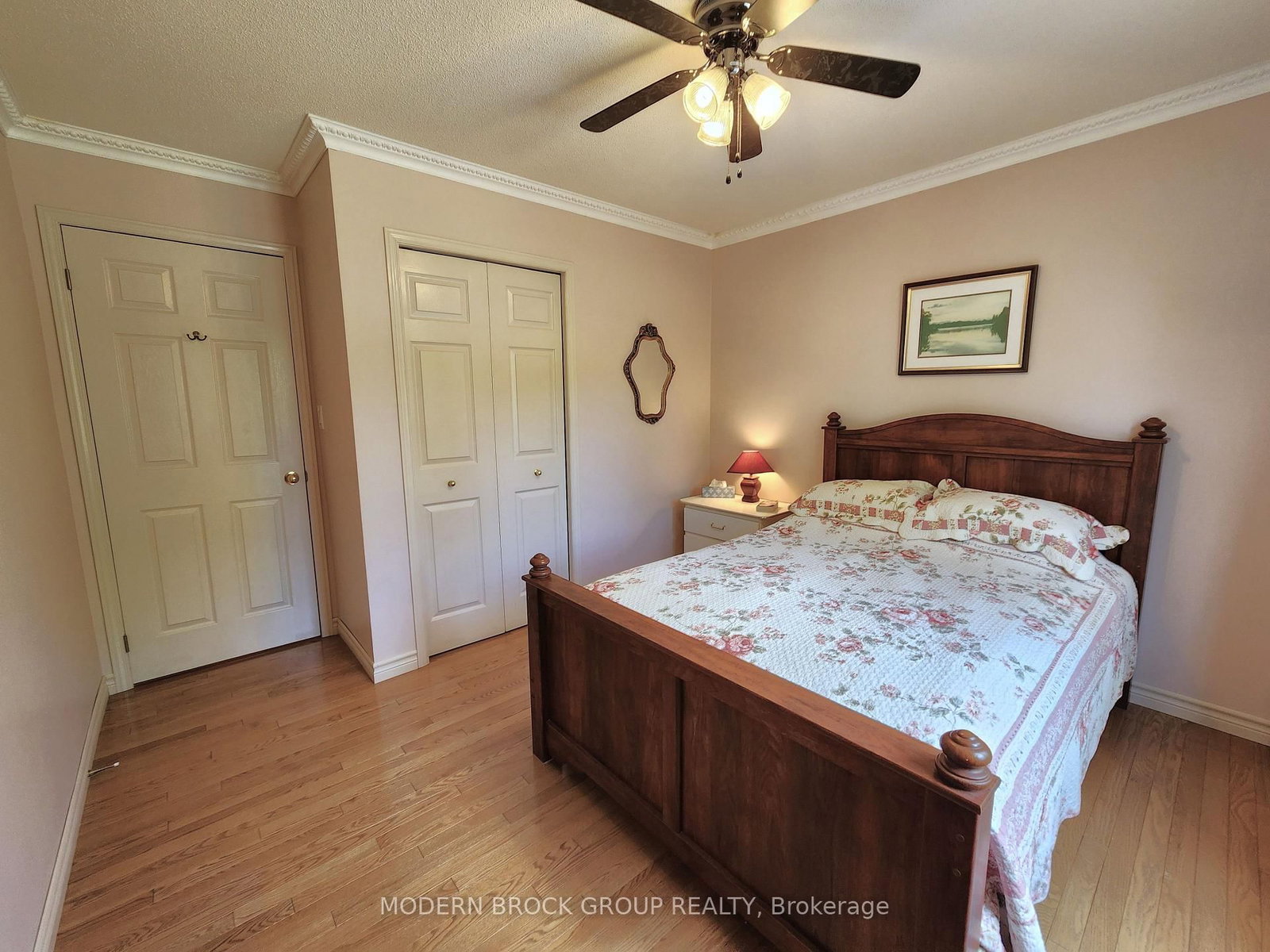 382 W PEARL Street • Brockville, ON photo 34