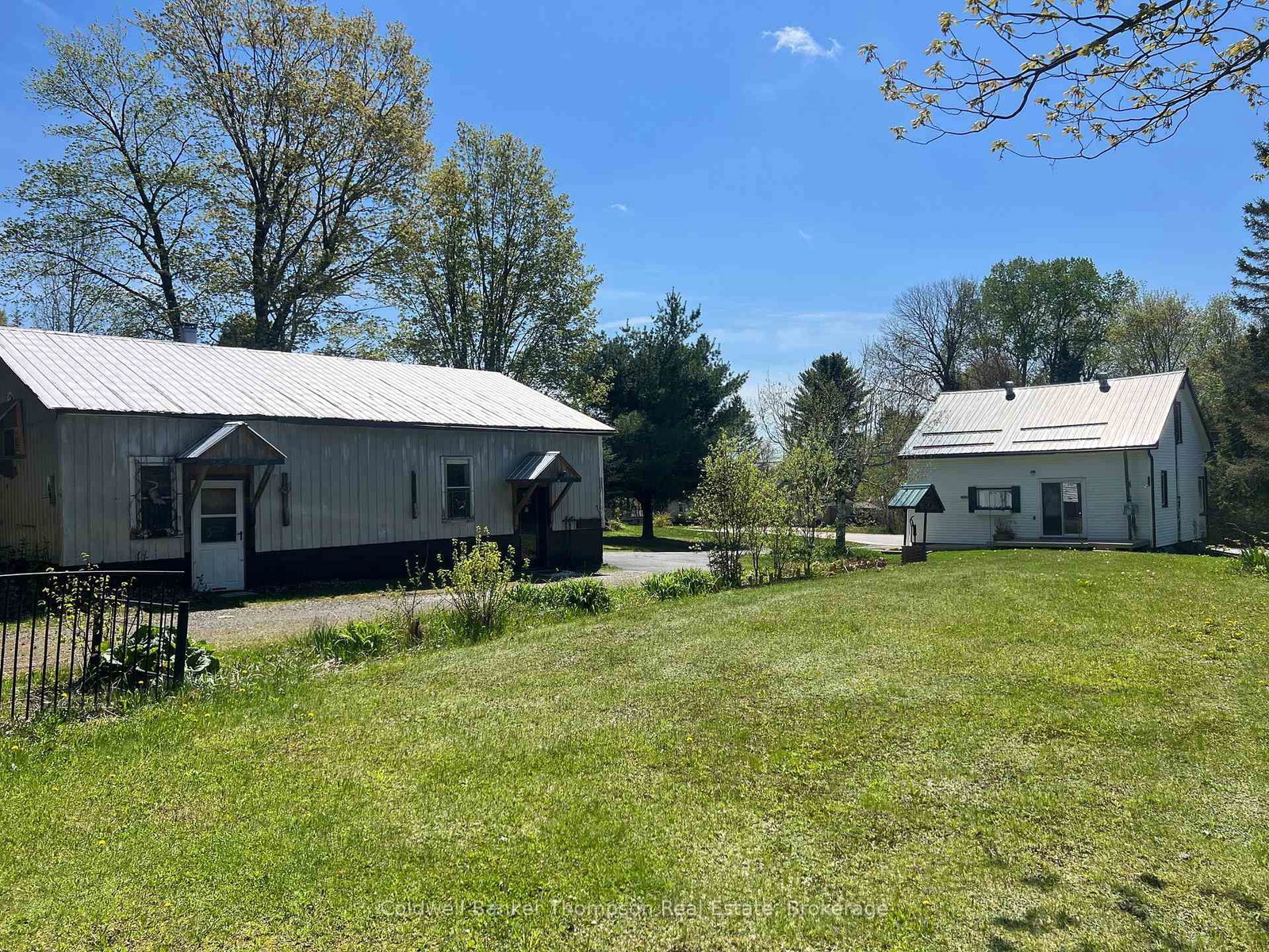 37 Eagle Lake Road • South River, ON photo 4