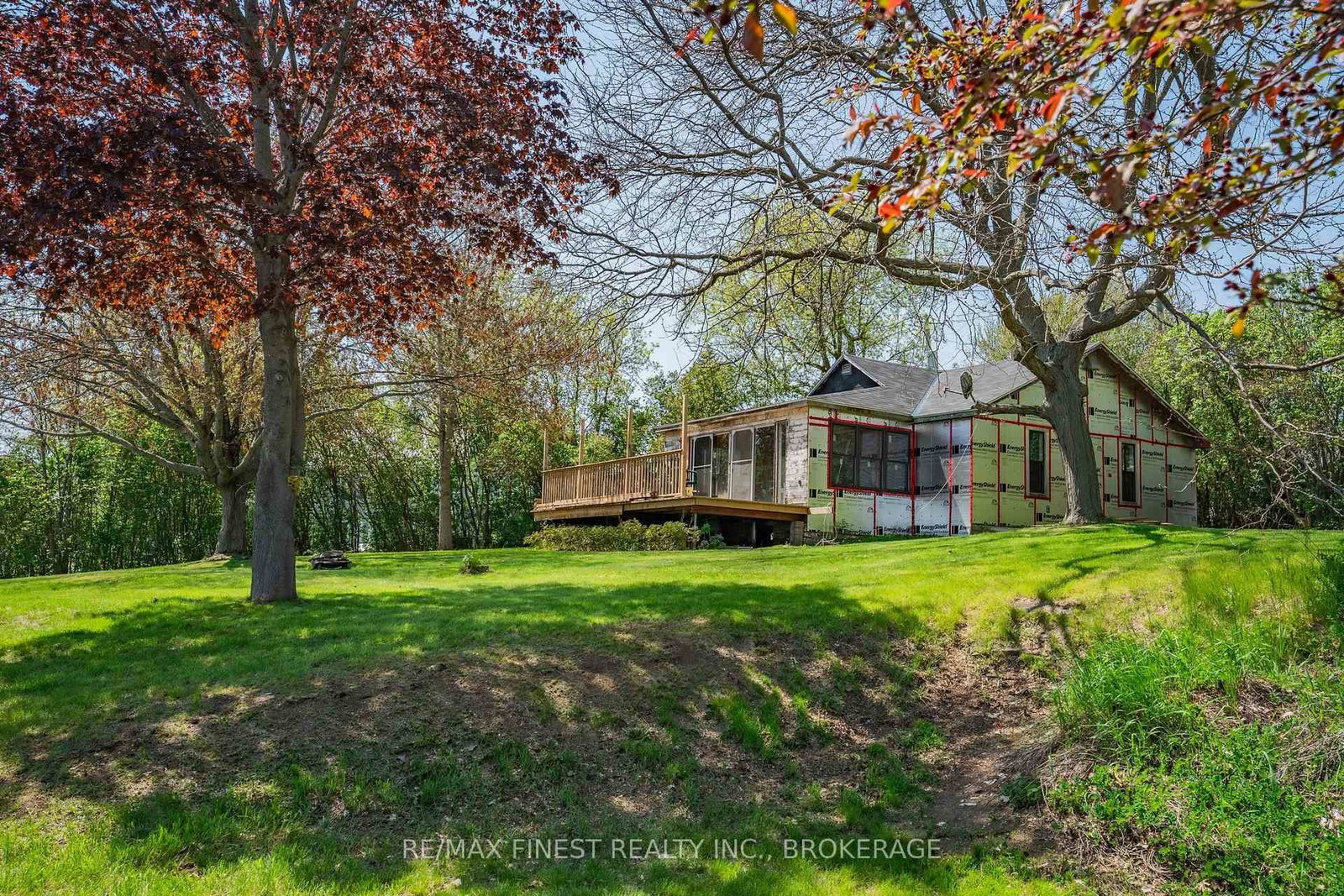 141 River Road • Front of Leeds & Seeleys Bay, ON photo 1