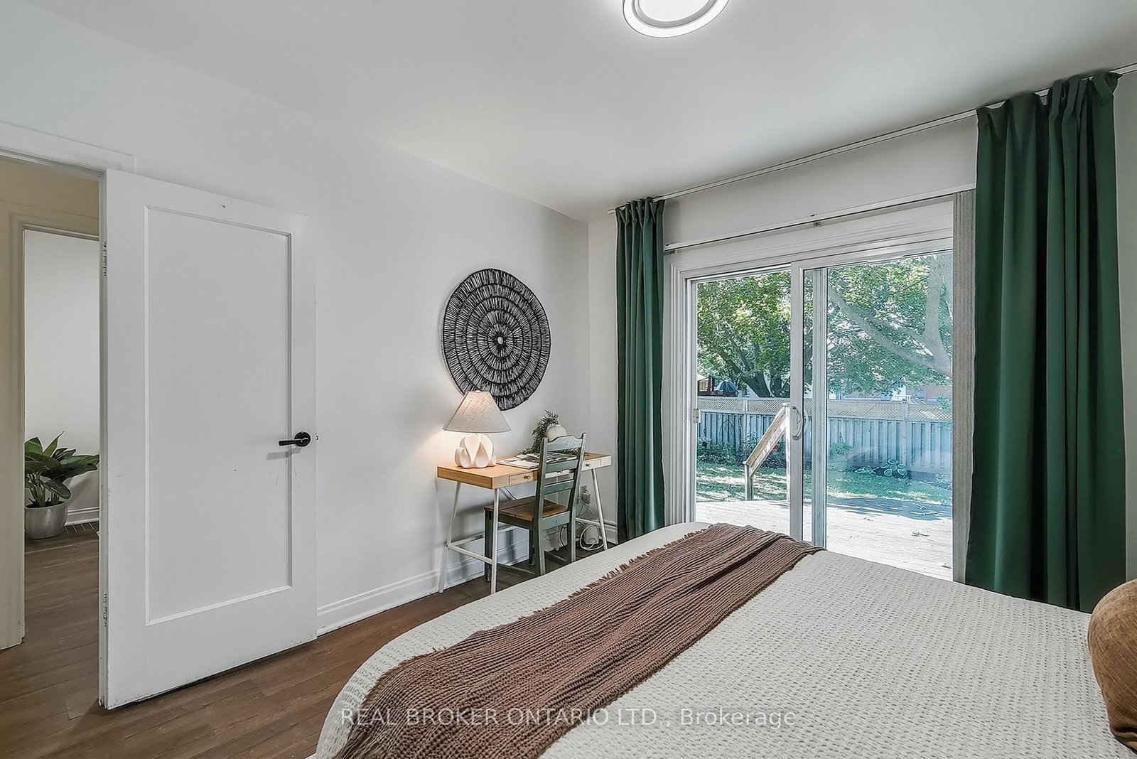 209 Bedford Road - Photo 16