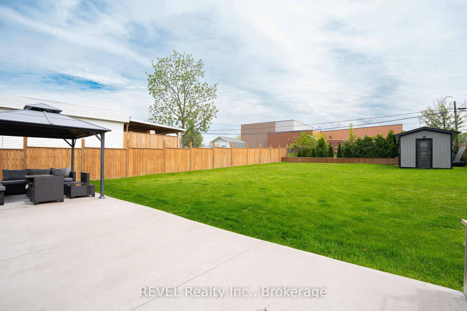 34 Bloomfield Avenue • St. Catharines, ON photo 33