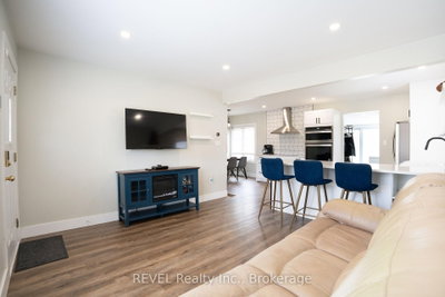 34 Bloomfield Avenue • St. Catharines, ON photo 8