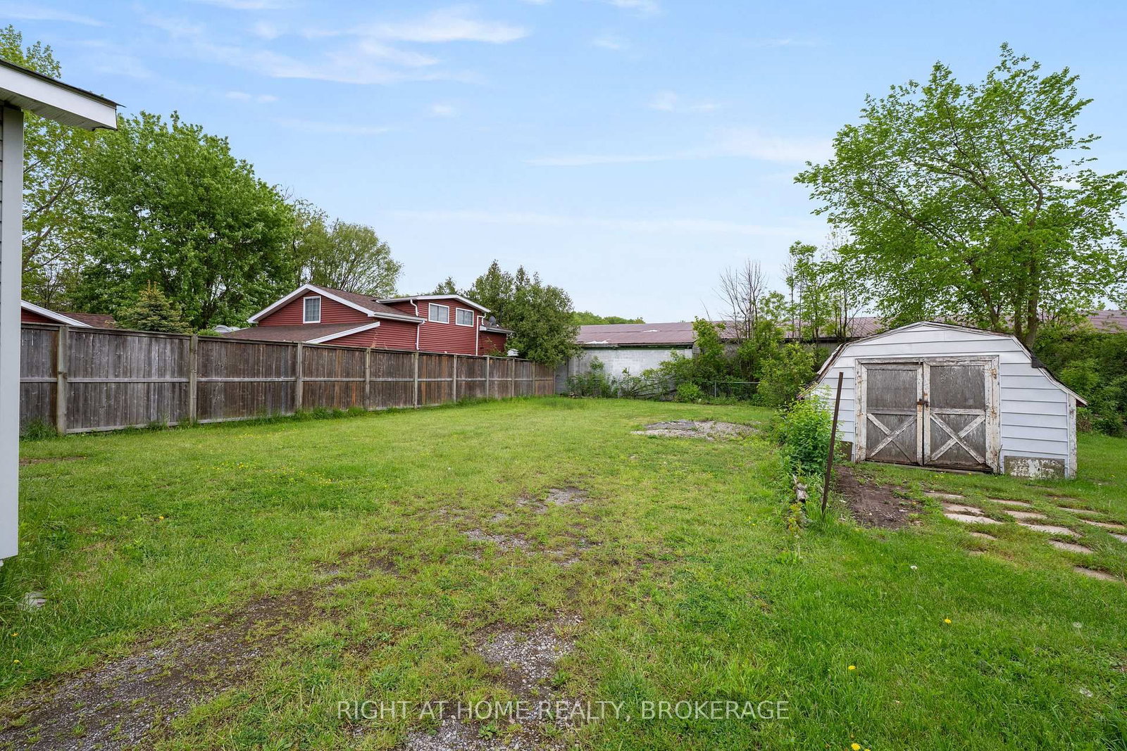 133 Quaker Road • Welland, ON photo 14