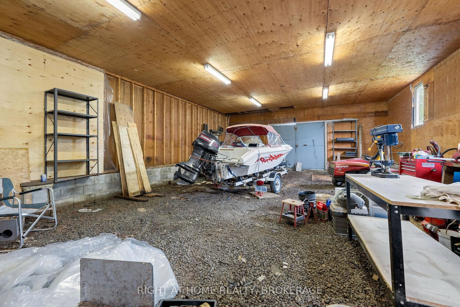 133 Quaker Road • Welland, ON photo 15