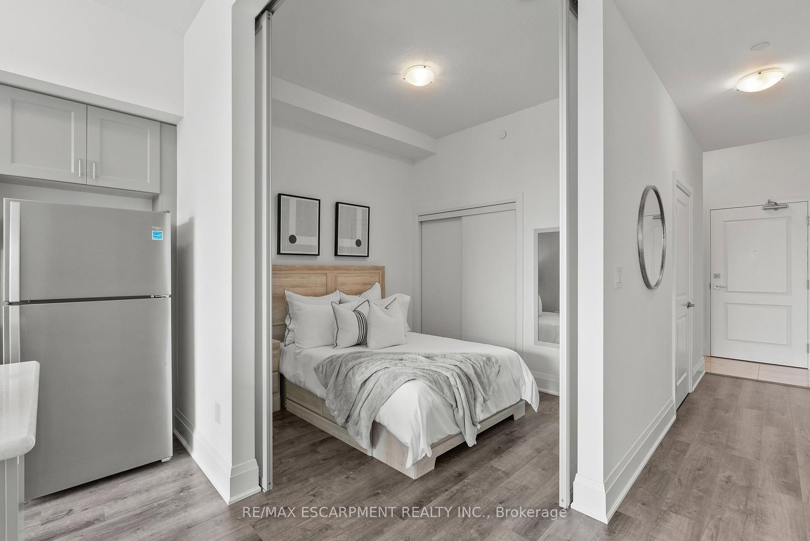450 Dundas Street E, Unit 417 - Photo 18
