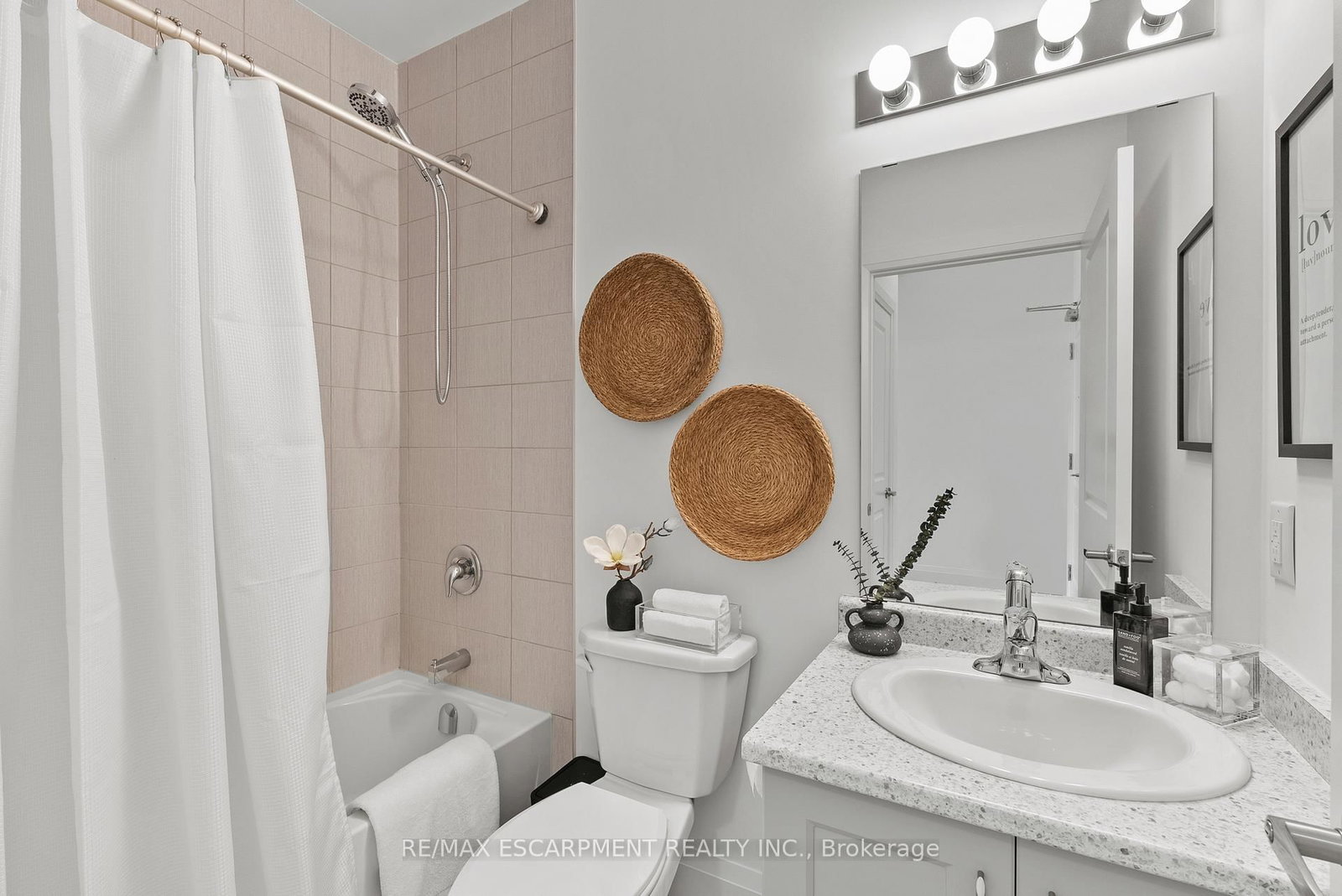450 Dundas Street E, Unit 417 - Photo 7
