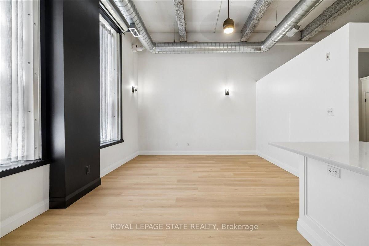 11 Rebecca Street • #105 • Hamilton, ON photo 16
