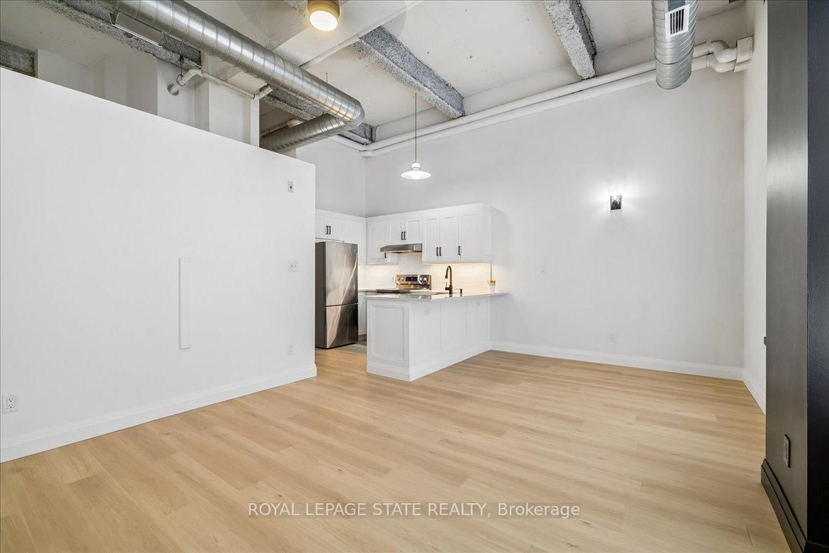 11 Rebecca Street • #105 • Hamilton, ON photo 20