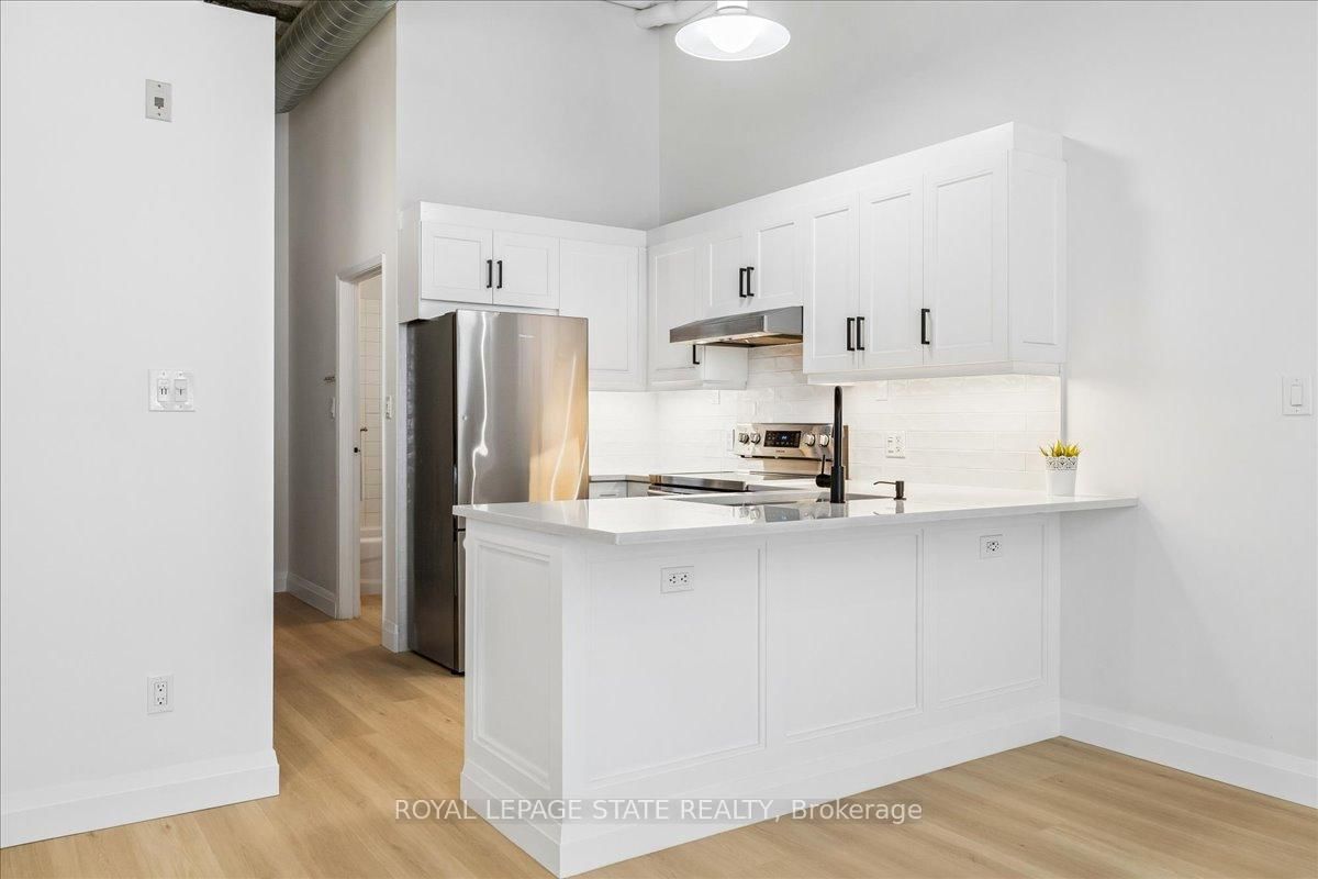 11 Rebecca Street • #105 • Hamilton, ON photo 22