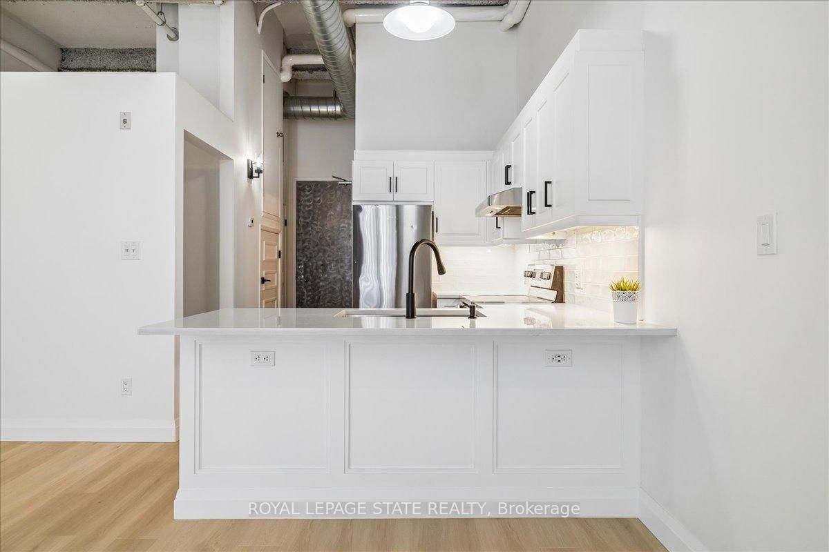 11 Rebecca Street • #105 • Hamilton, ON photo 23