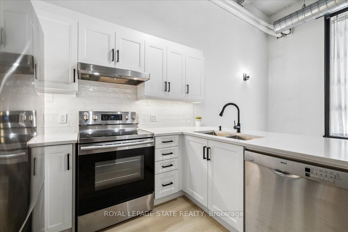 11 Rebecca Street • #105 • Hamilton, ON photo 25