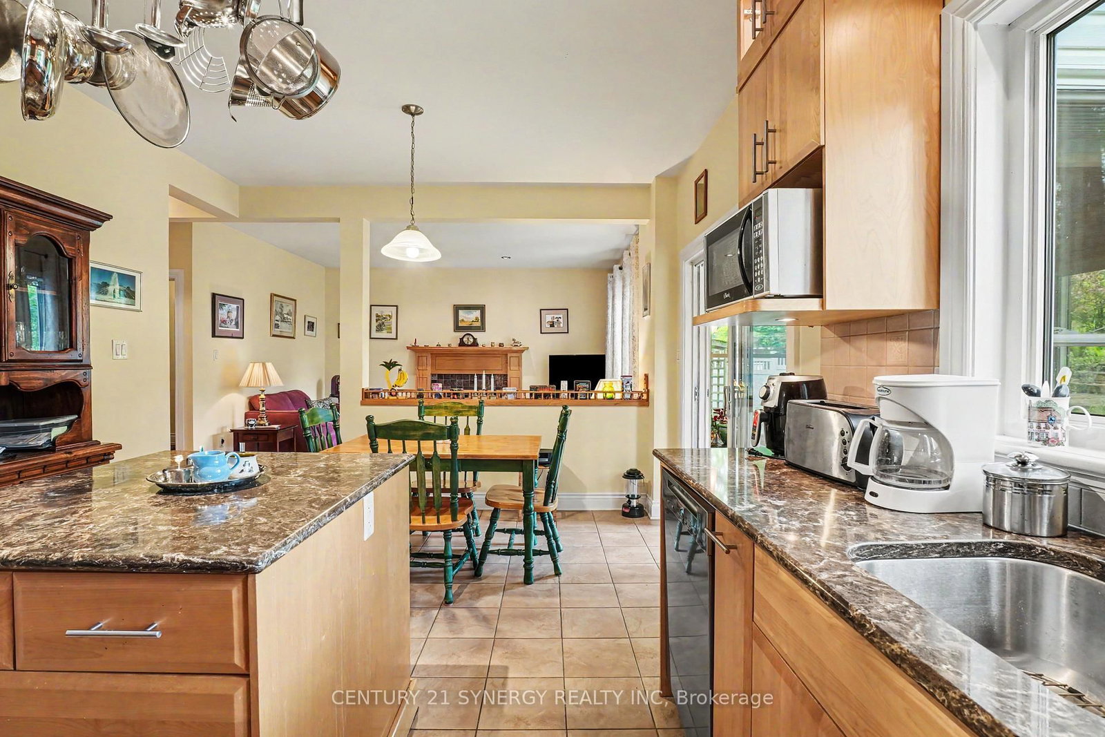 408 E Brock Street • Merrickville-Wolford, ON photo 11