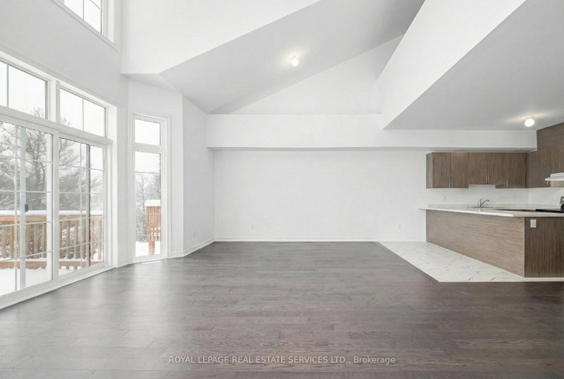 6 Turnberry Court