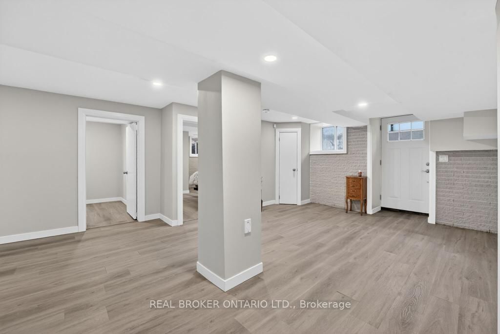 353 Sulphur Springs Road • Hamilton, ON photo 39