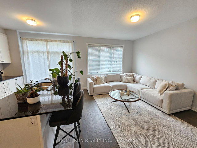 2507 Watercolours Way