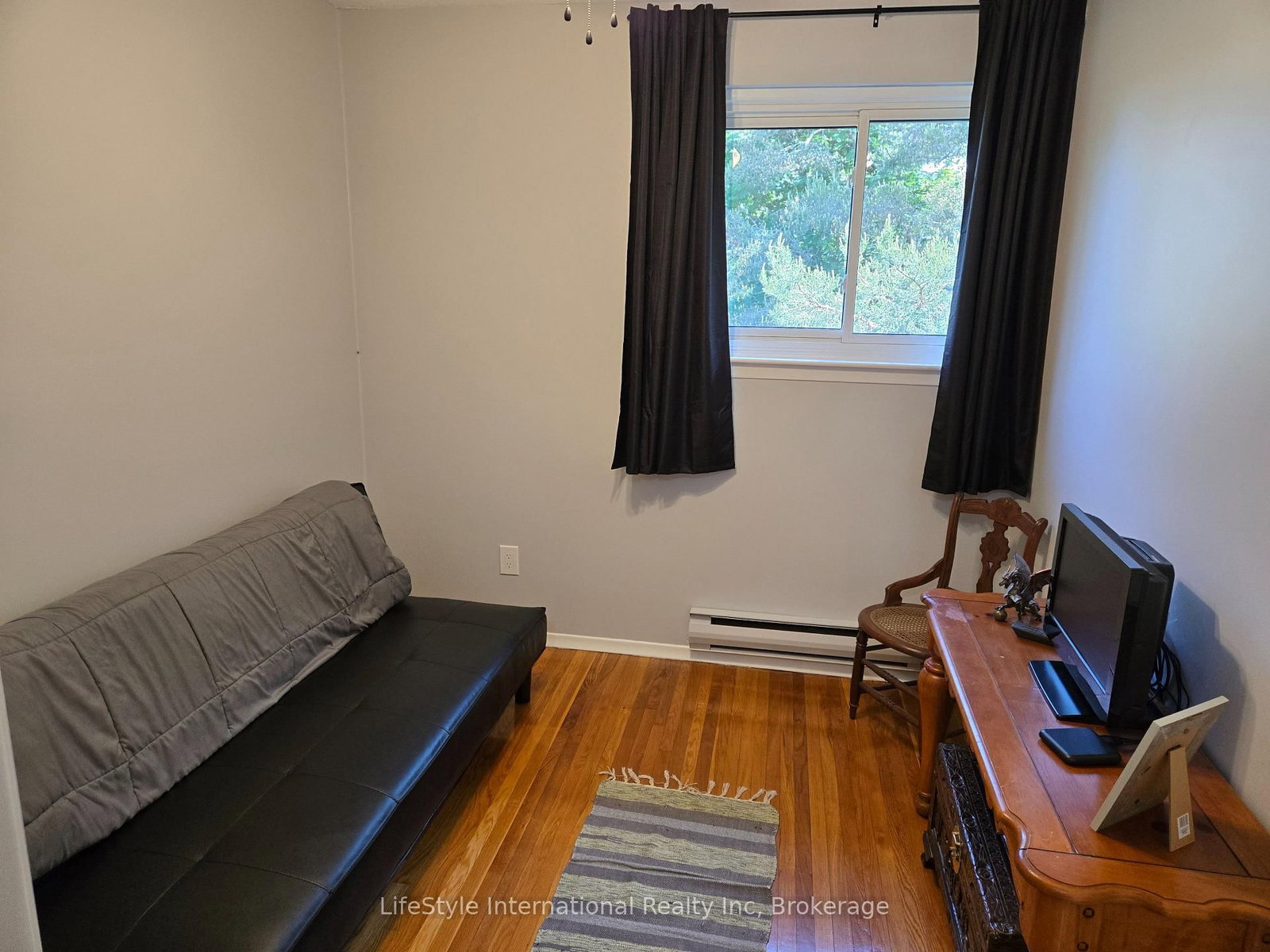 201 N Silvercreek Parkway • #16 • Guelph, ON photo 25