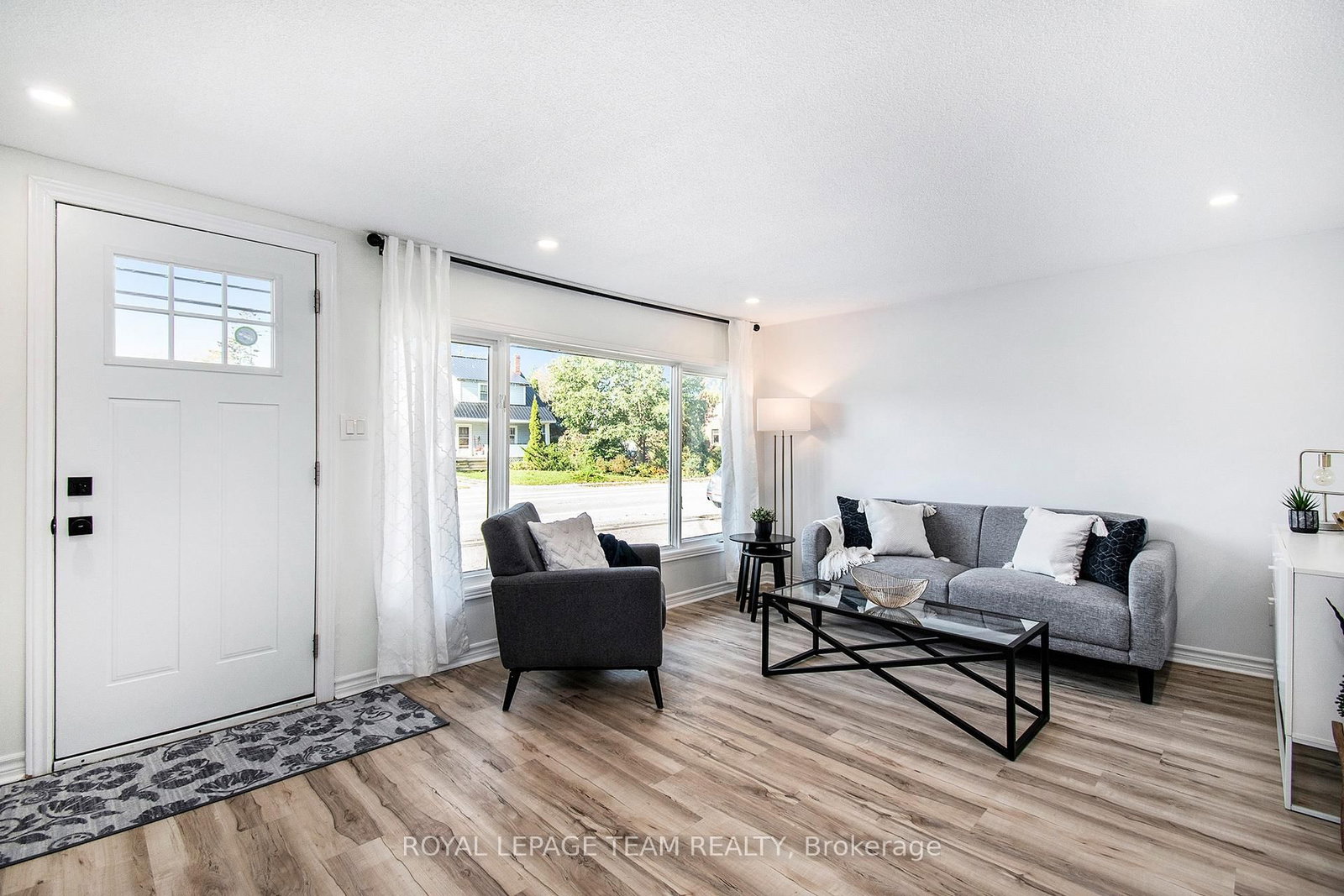 3267 Yorks Corners Road S • Kenmore, ON photo 10