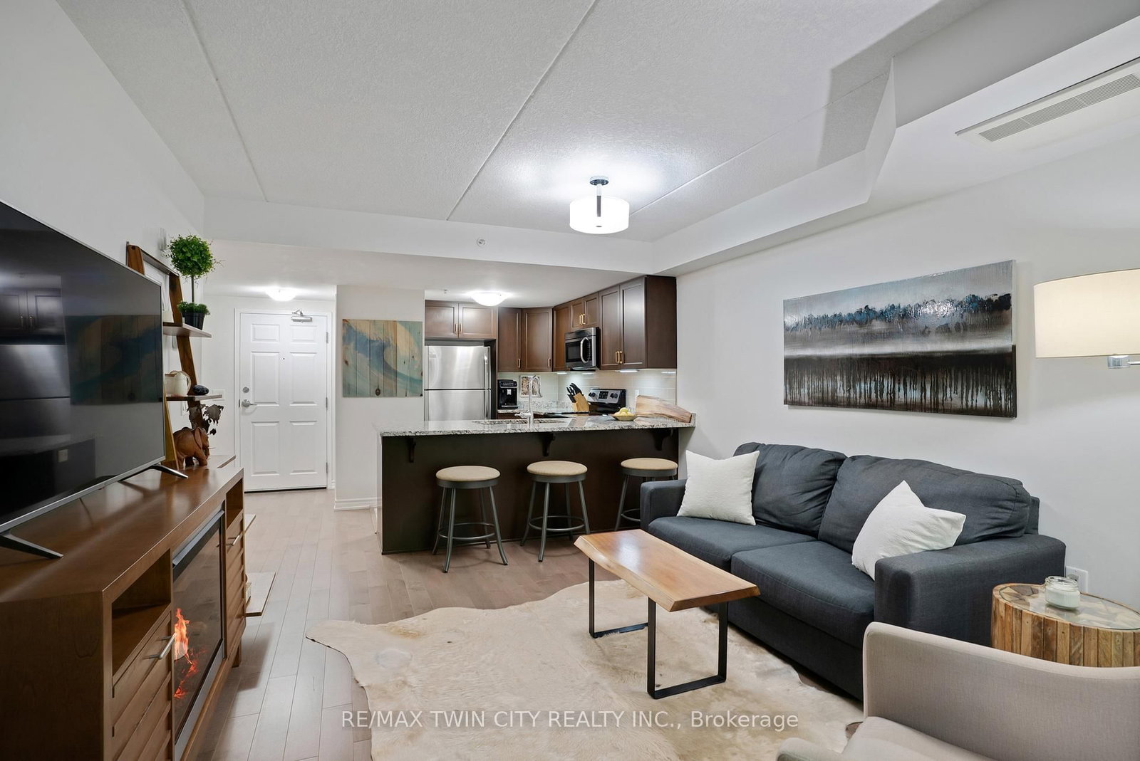 50 Bryan Court, Unit LL06 - Photo 17