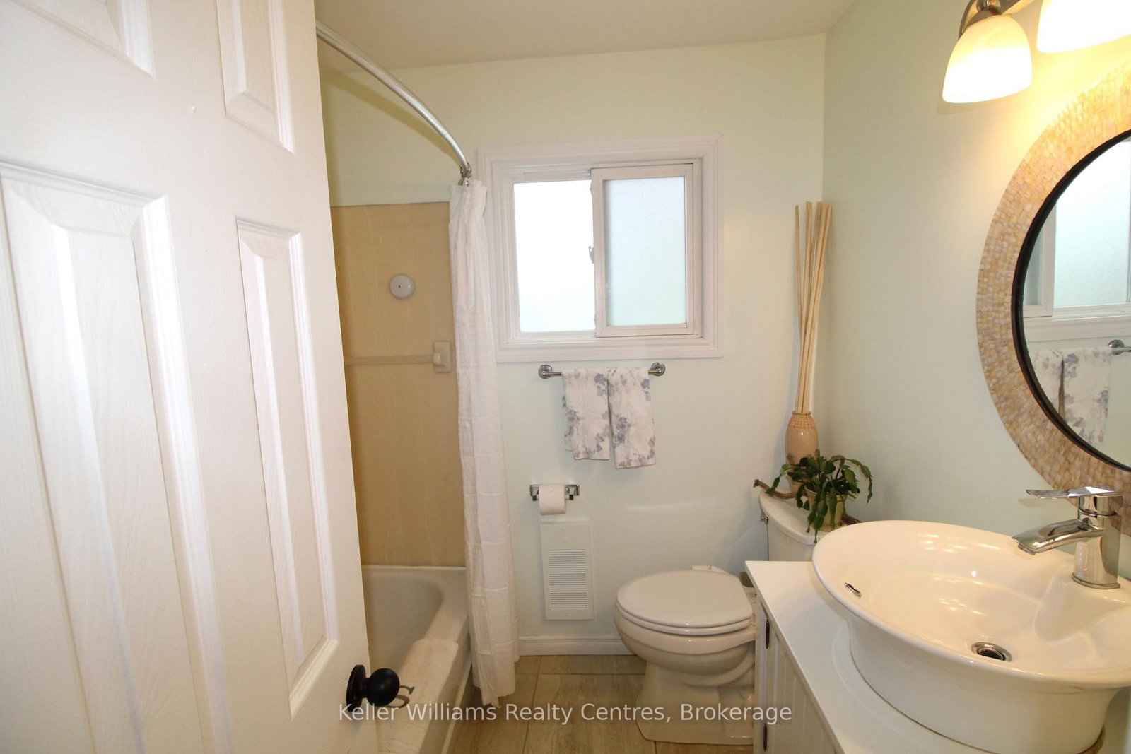 419 Lake Rosalind Road 4 • Brockton, ON photo 32