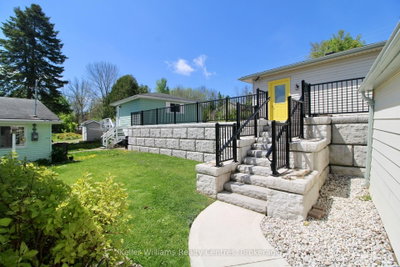 419 Lake Rosalind Road 4 • Brockton, ON photo 8