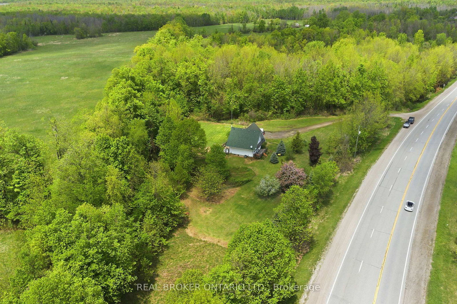 14114 Highway 7 Highway • Perth, ON photo 10