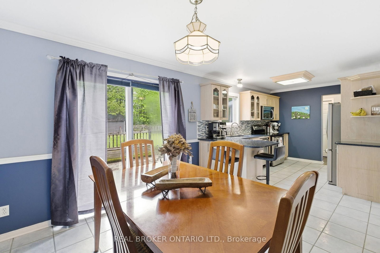 14114 Highway 7 Highway • Perth, ON photo 22