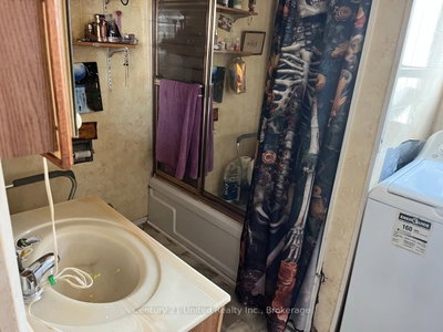 22 Churchill Drive • Trent Hills, ON photo 5