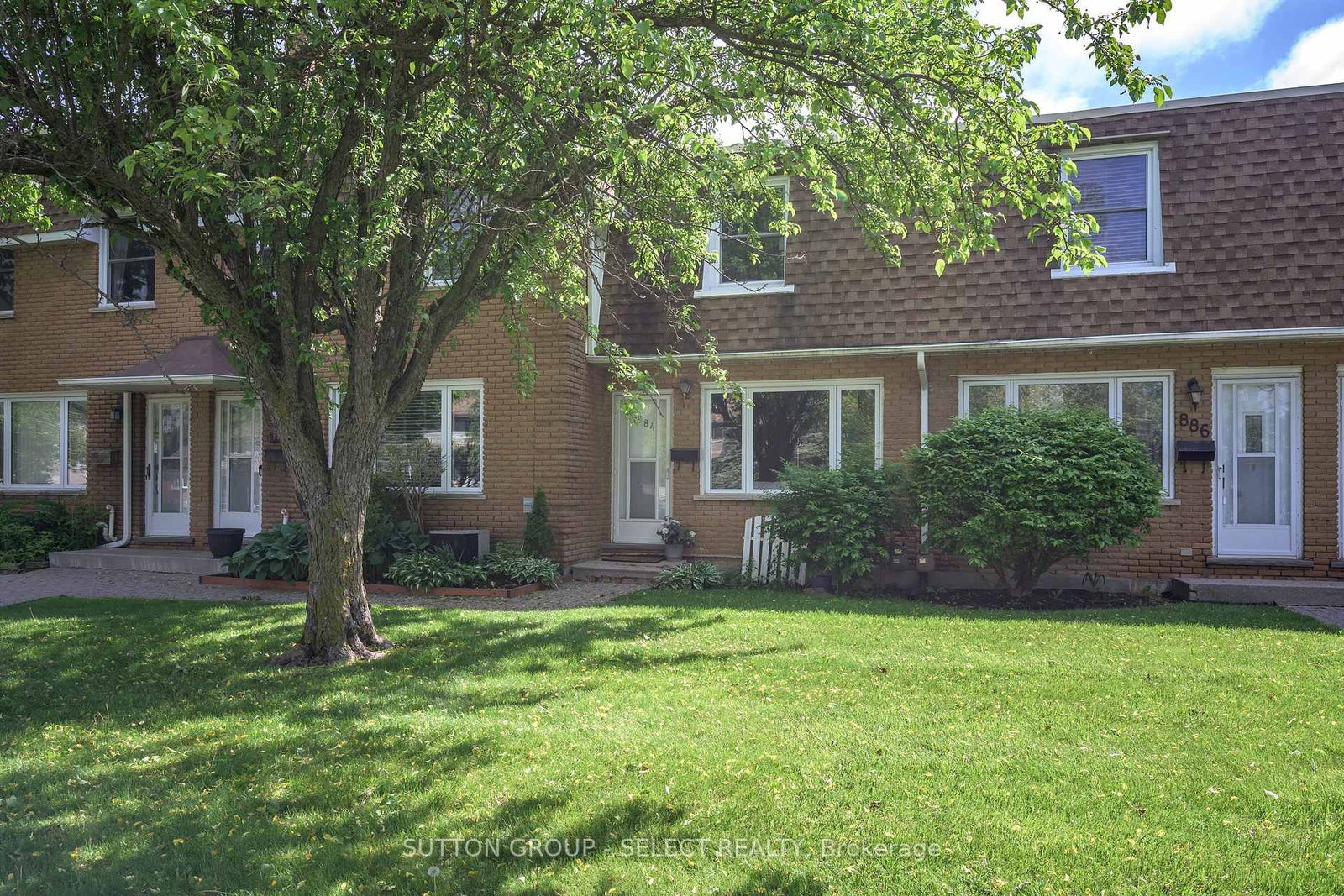 7 - 884 Notre Dame Drive, London South