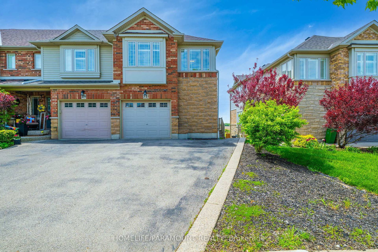 51 Voyager Pass • Hamilton, ON photo 3