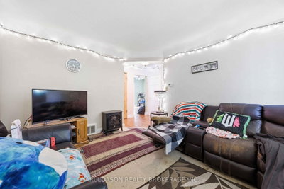 457 Montcalm Avenue — photo 3