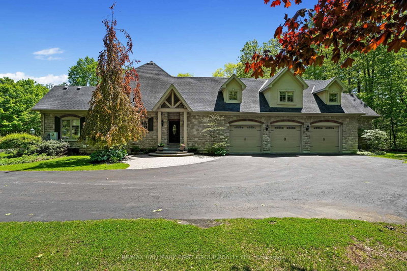 5 Ironwood Crescent