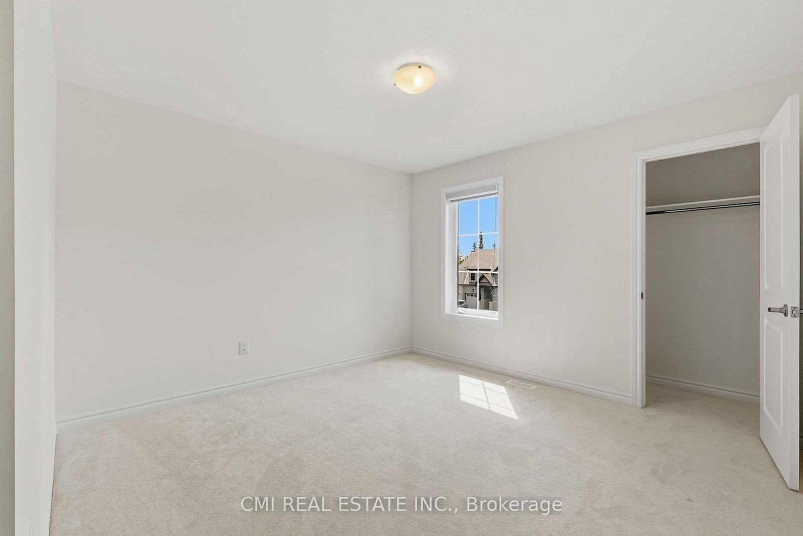 20 Hillcroft Way • Kawartha Lakes, ON photo 28