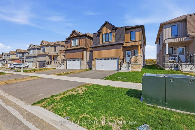 20 Hillcroft Way