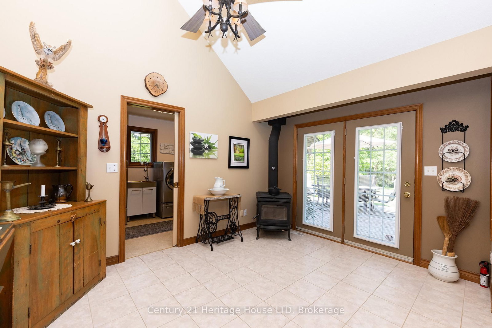 2468 Sunset Drive • Fort Erie, ON photo 16