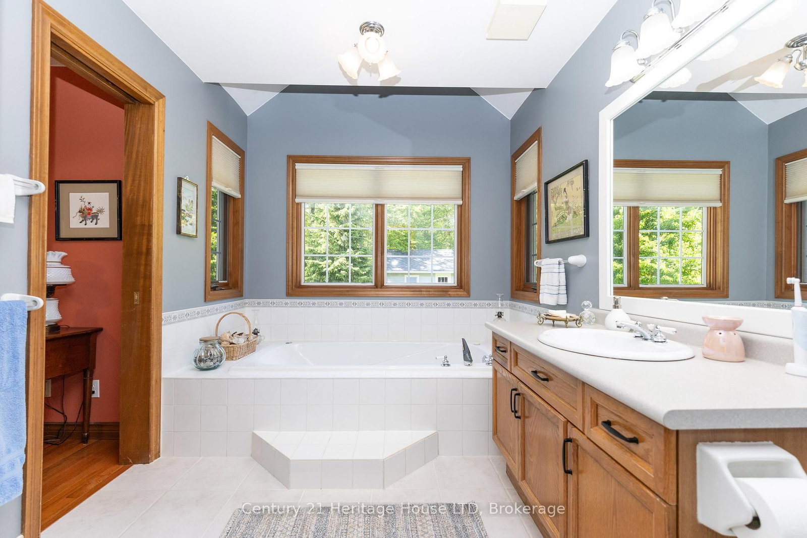 2468 Sunset Drive • Fort Erie, ON photo 23
