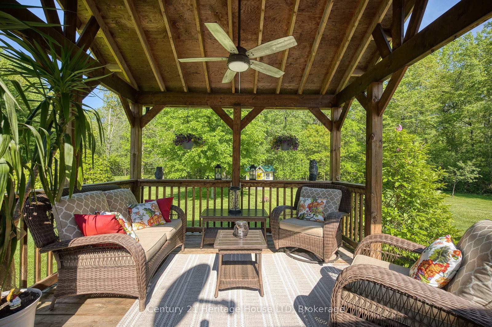 2468 Sunset Drive • Fort Erie, ON photo 4