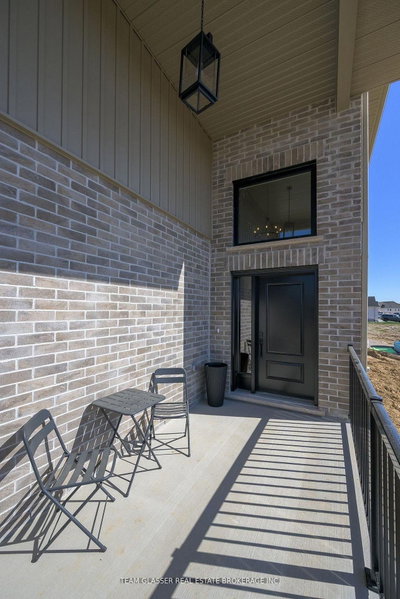 72 ALLISTER Drive • Middlesex Centre, ON photo 7