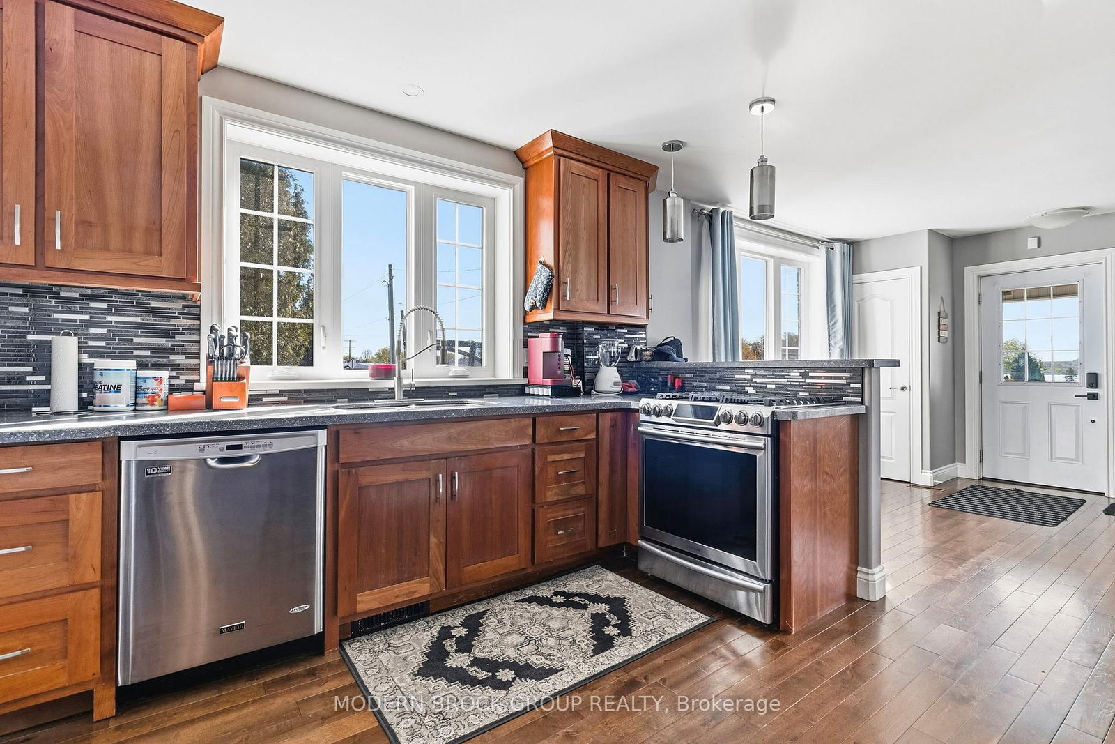 726 County Road 2 Road • Edwardsburgh/Cardinal, ON photo 11
