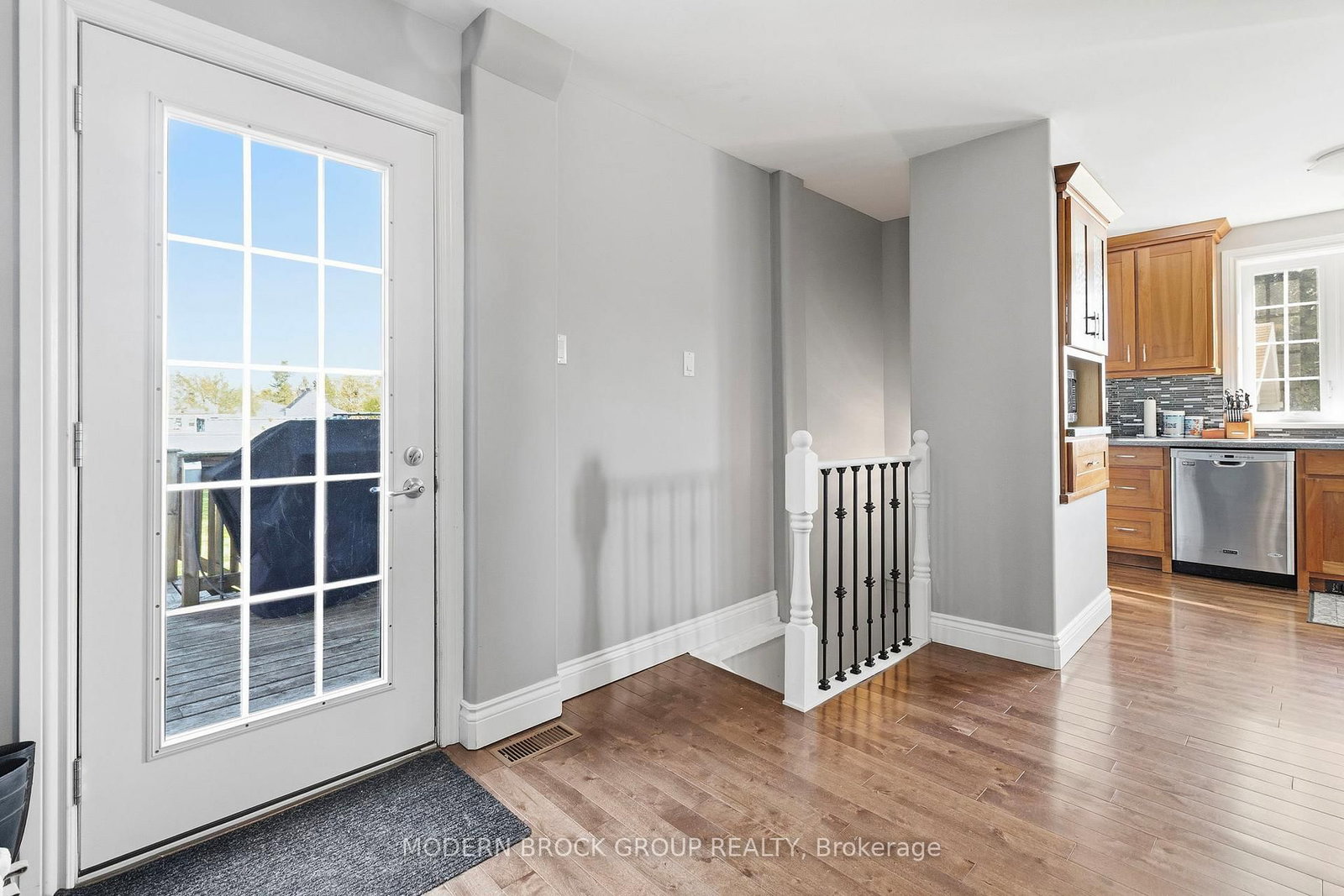 726 County Road 2 Road • Edwardsburgh/Cardinal, ON photo 18