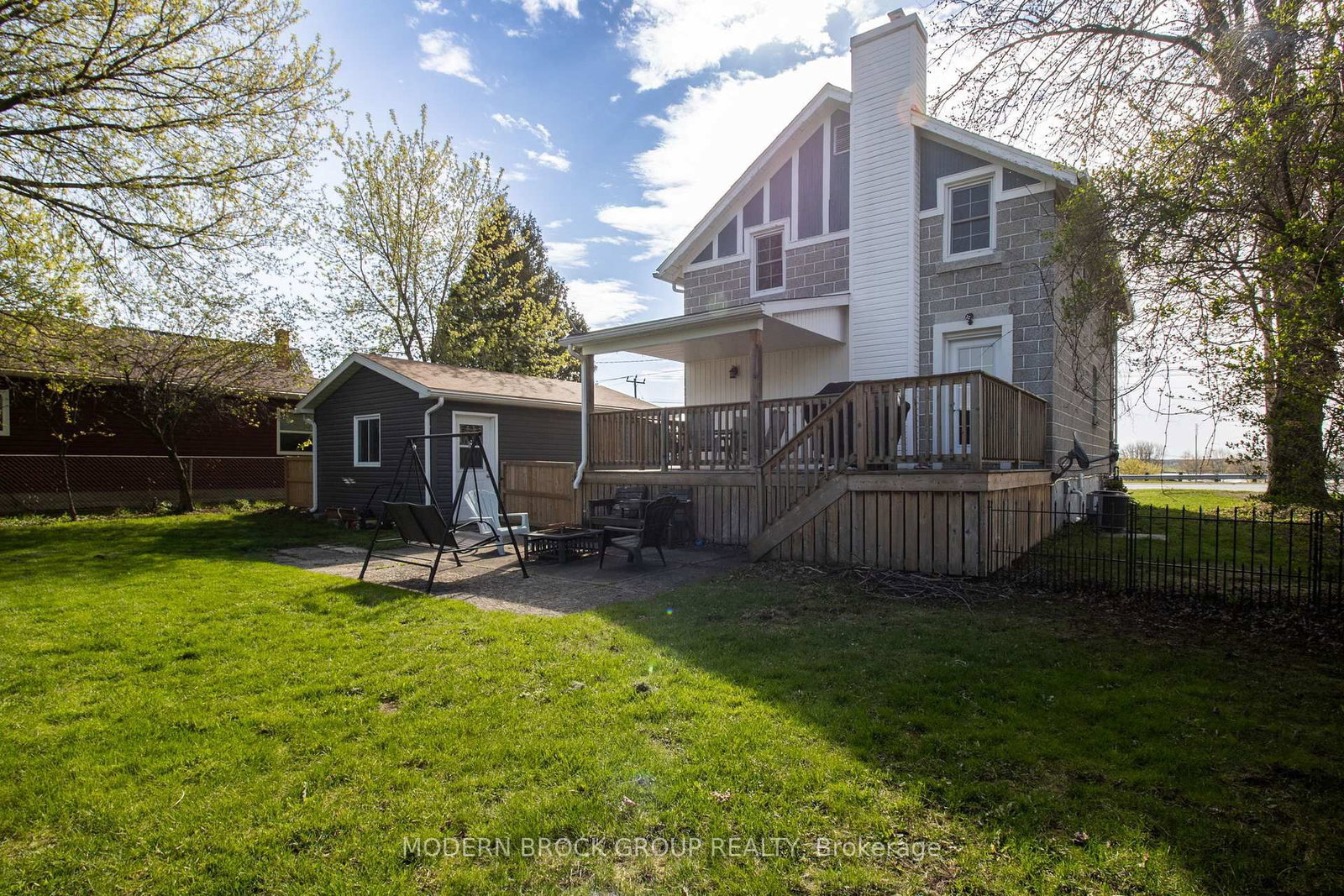 726 County Road 2 Road • Edwardsburgh/Cardinal, ON photo 33