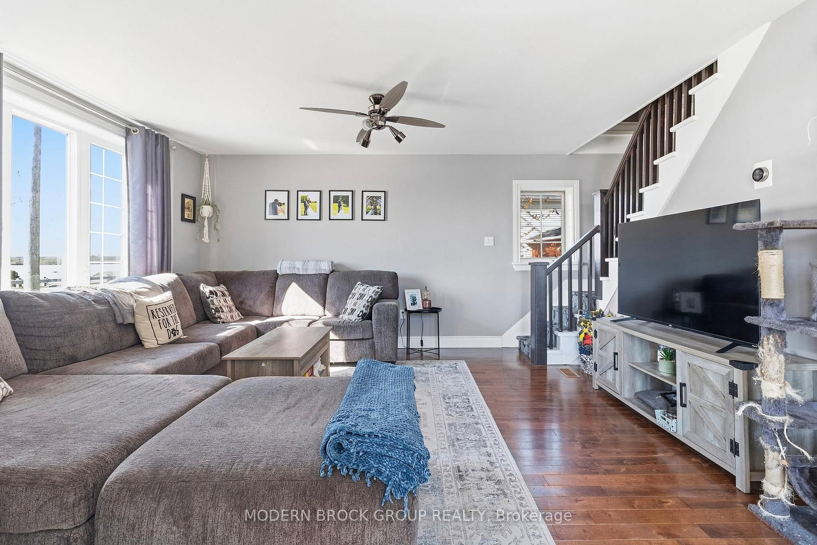 726 County Road 2 Road • Edwardsburgh/Cardinal, ON photo 6