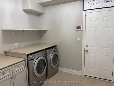 25 Brookhaven Crescent • East Garafraxa, ON photo 8