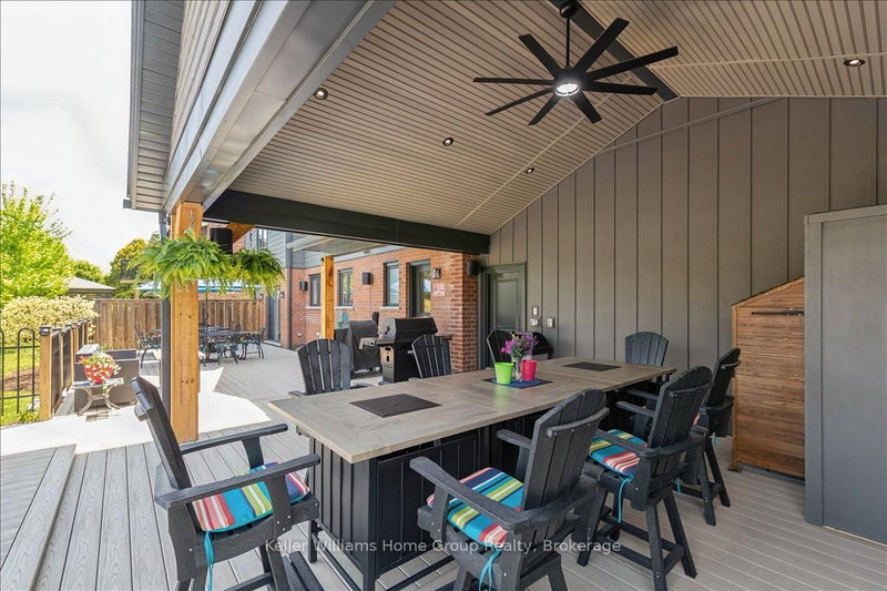 8 Stonefield Dr photo 4