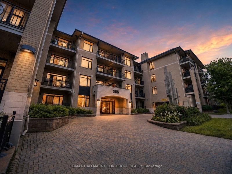 home for sale on 205-808 Bronson Avenue